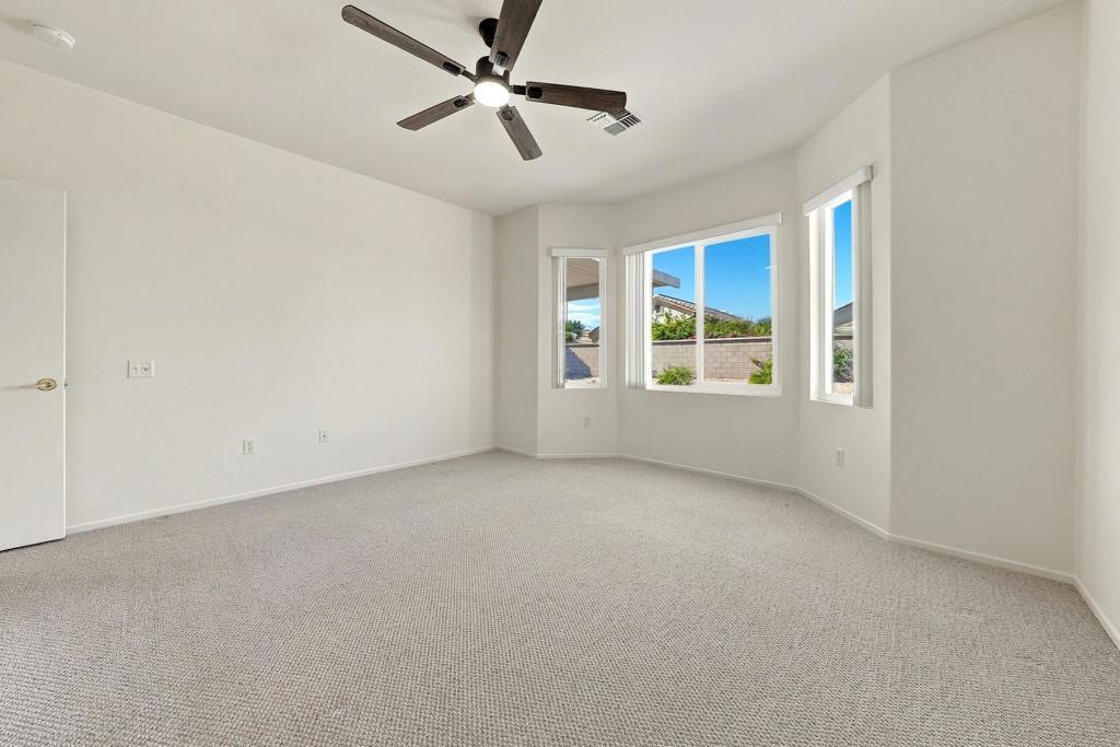 36583 Monarch Pass Property Photo 18