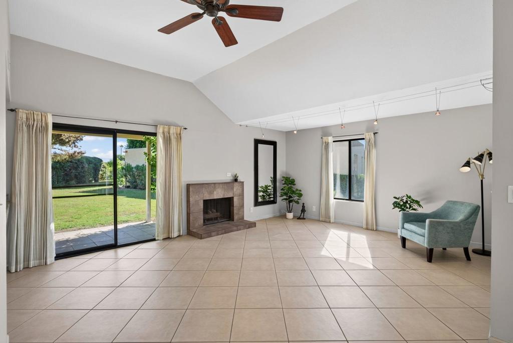 6236 Paseo De La Palma Property Photo 7