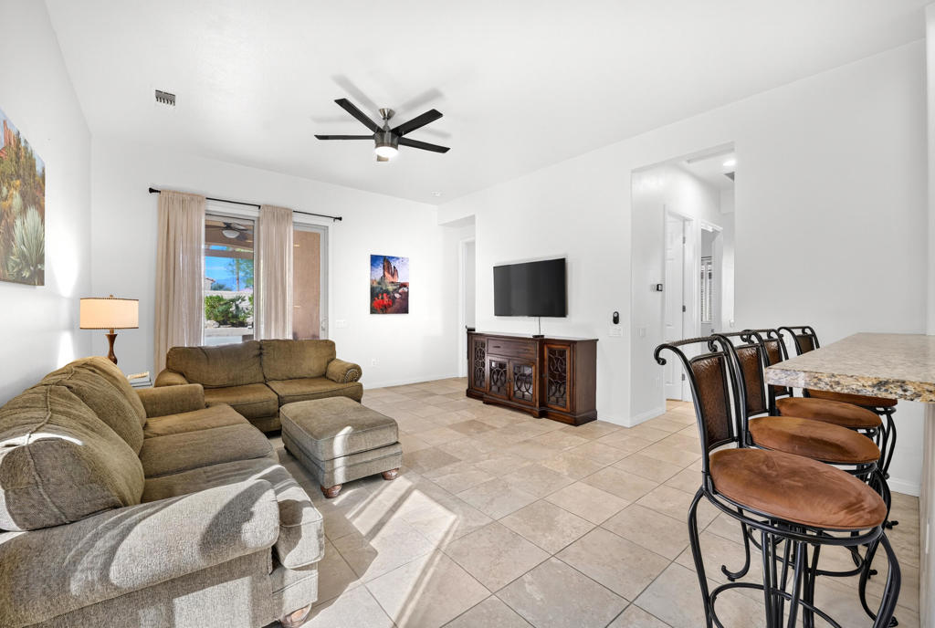 40767 Calle Los Osos Property Photo 4