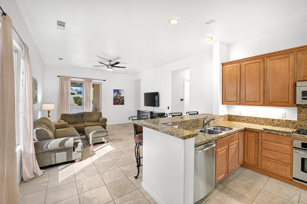 40767 Calle Los Osos Property Photo 5