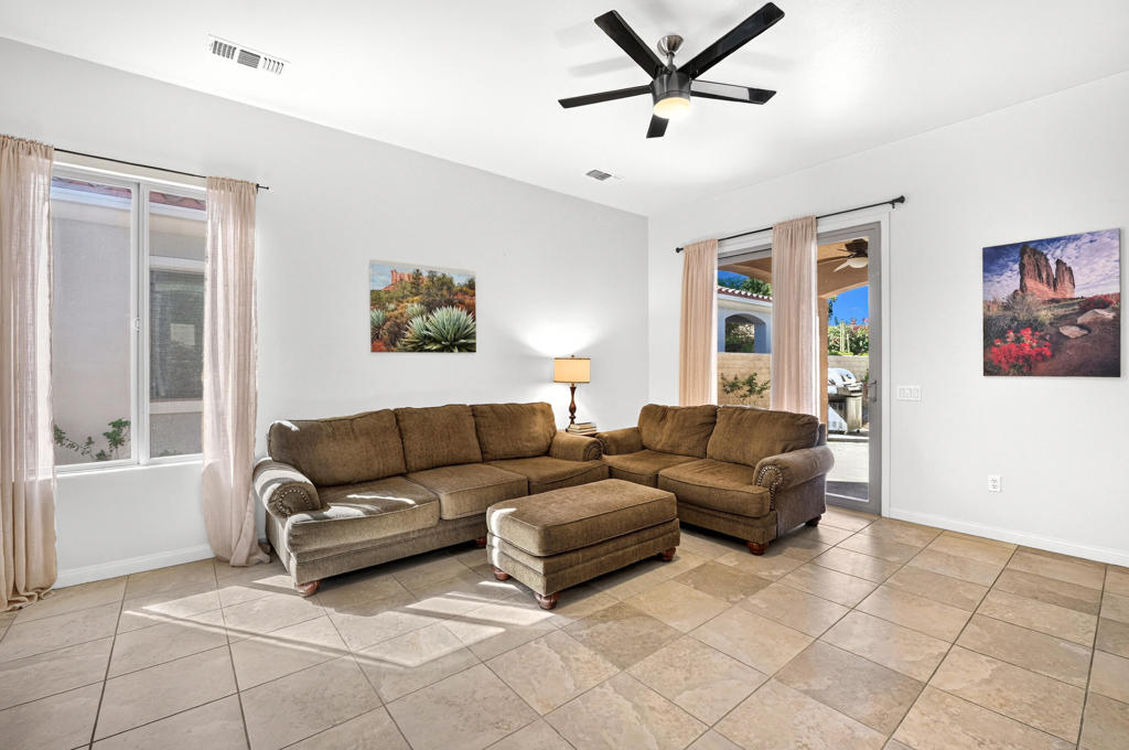40767 Calle Los Osos Property Photo 6