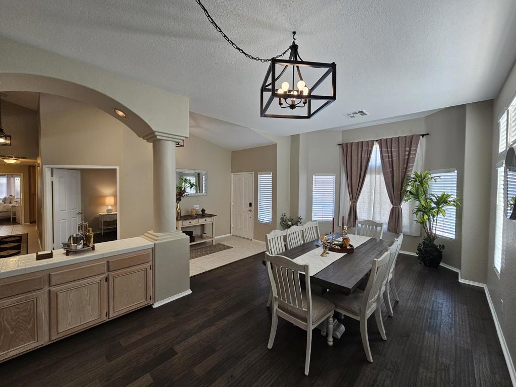 78585 Villeta Drive Property Photo 8