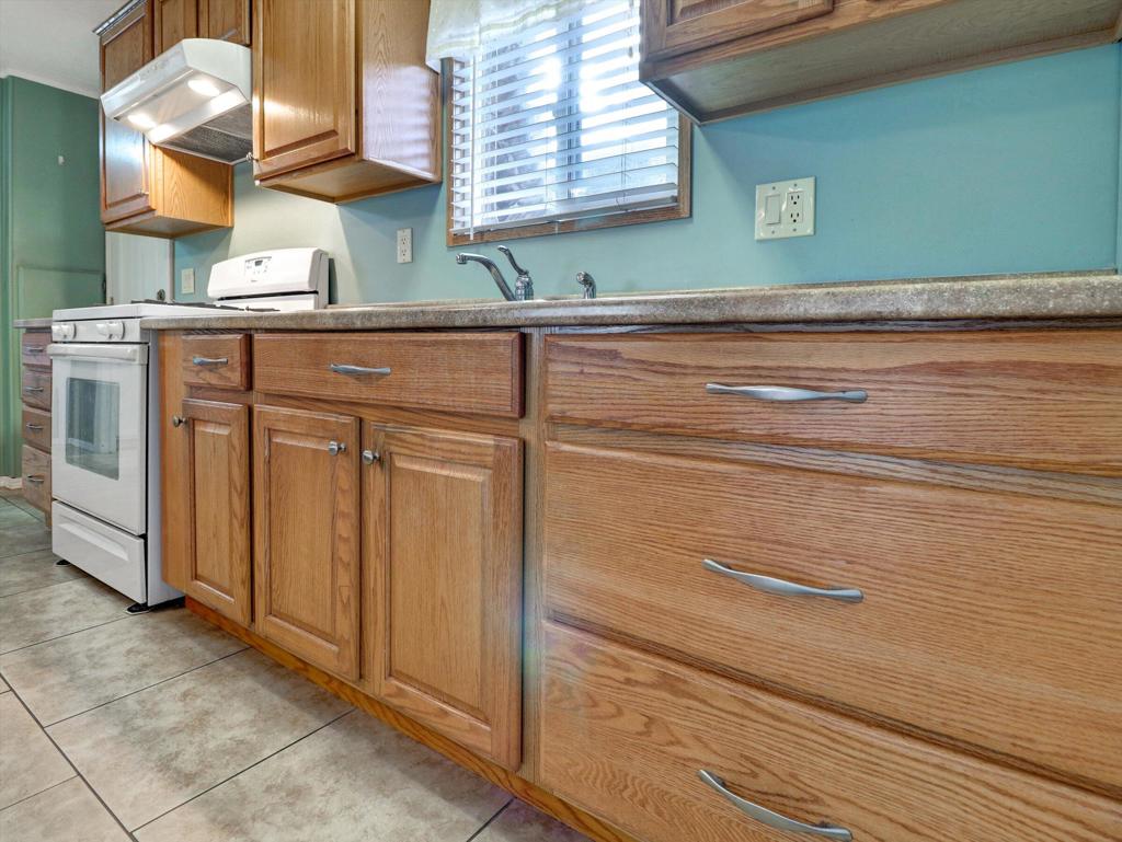 3 Hoover Property Photo 13