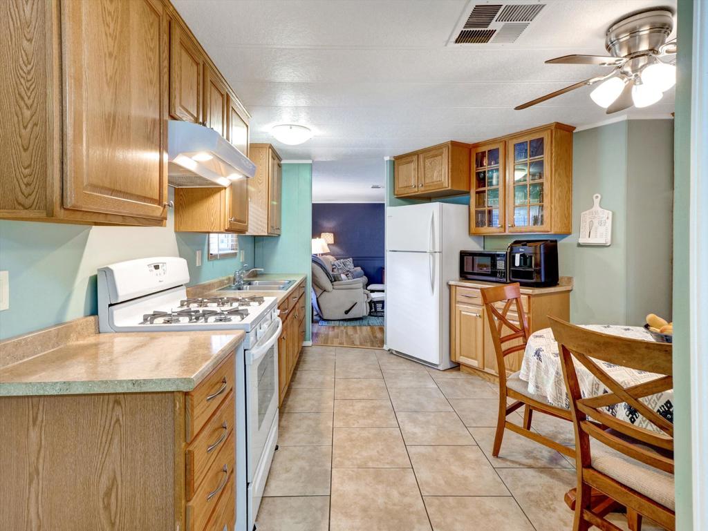 3 Hoover Property Photo 15