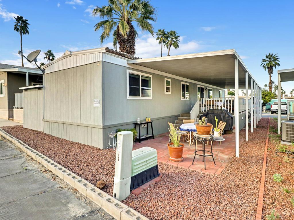 3 Hoover Property Photo 27