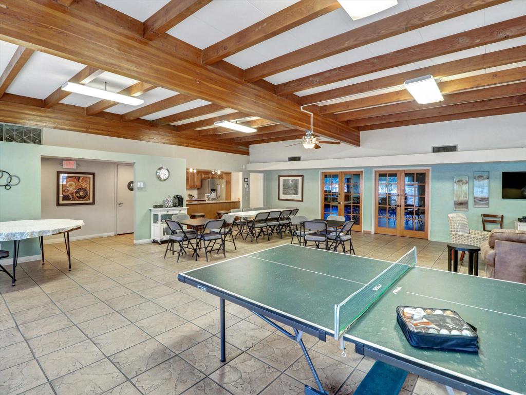 3 Hoover Property Photo 36