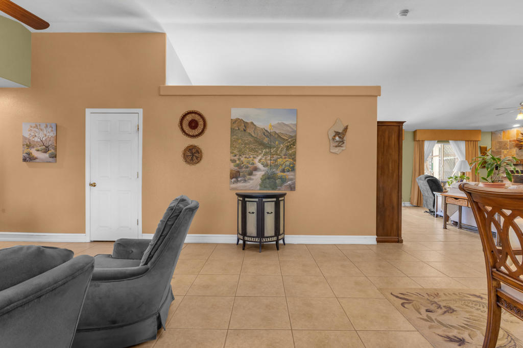 58253 Carlyle Drive Property Photo 6