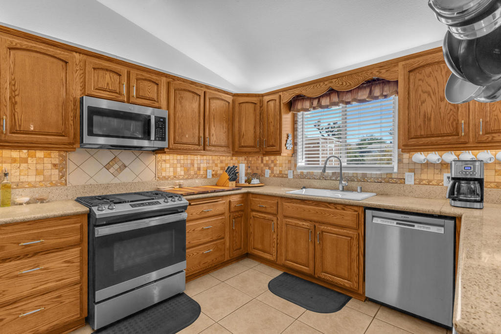 58253 Carlyle Drive Property Photo 19