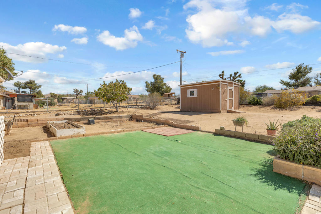 58253 Carlyle Drive Property Photo 41