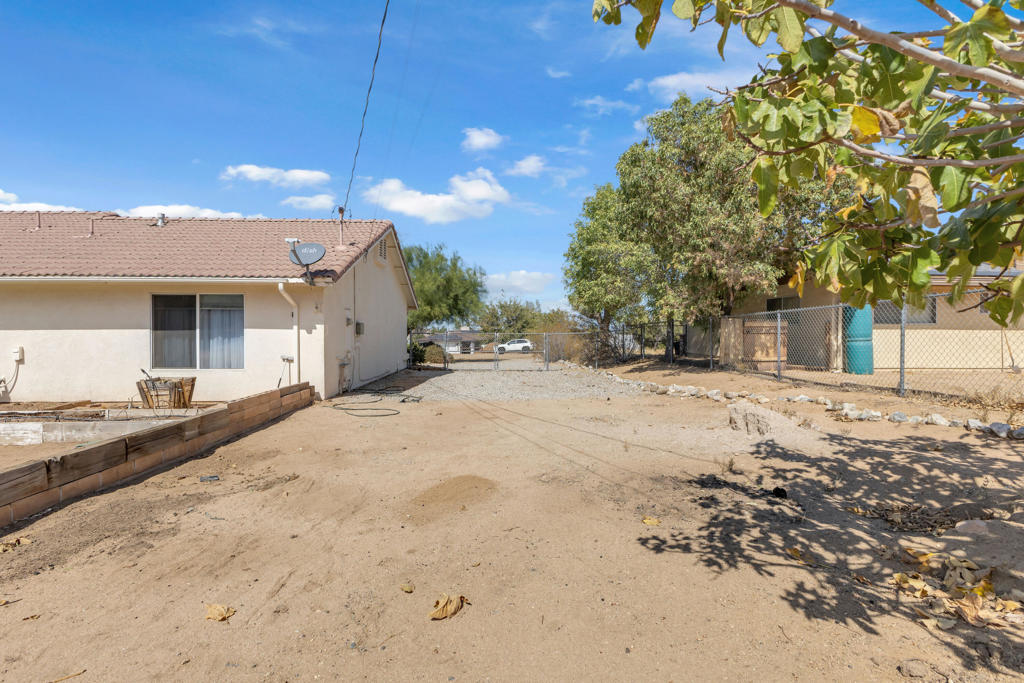58253 Carlyle Drive Property Photo 44