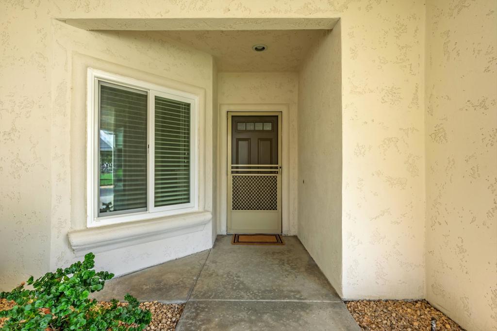 674 Vista Lago Circle N Property Photo 14