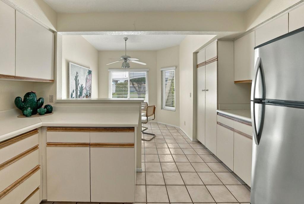 674 Vista Lago Circle N Property Photo 21