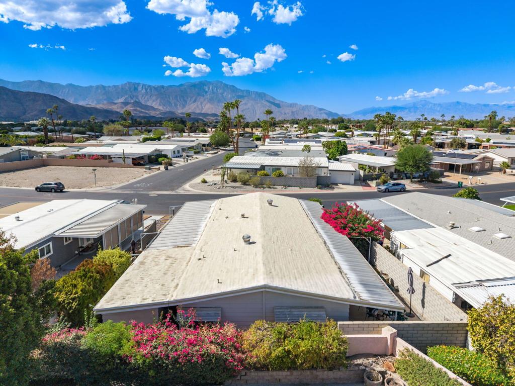 38890 Desert Greens Drive W Property Photo 4