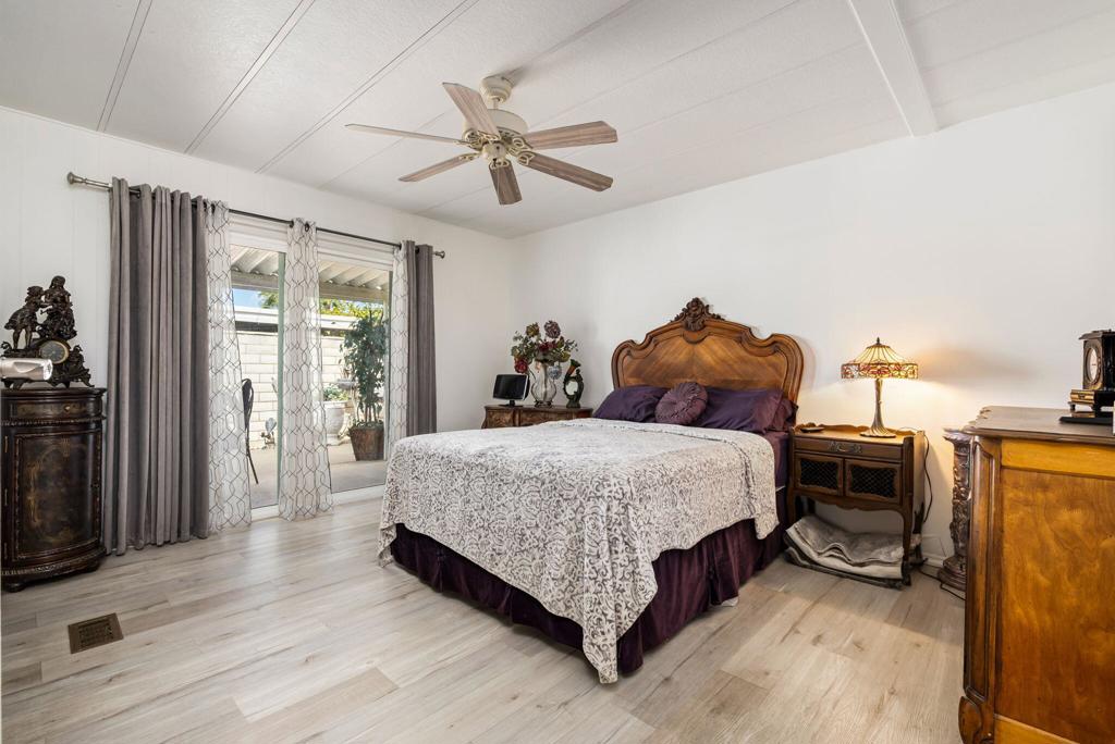 38890 Desert Greens Drive W Property Photo 17