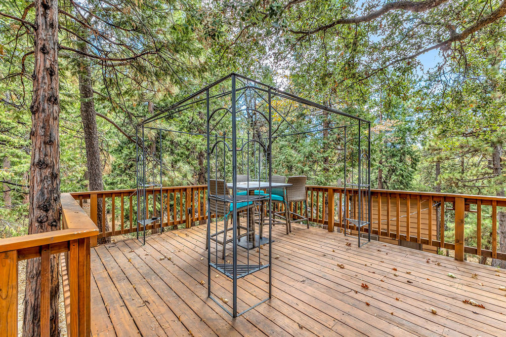52230 Sylvan Way Property Photo 45
