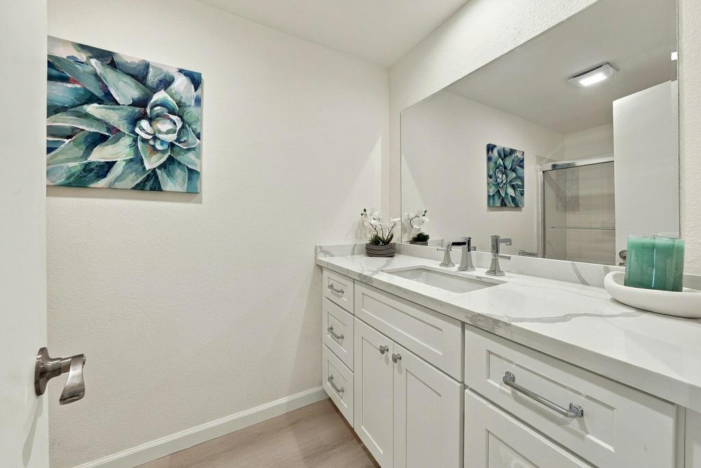 49091 Washington Street Property Photo 16