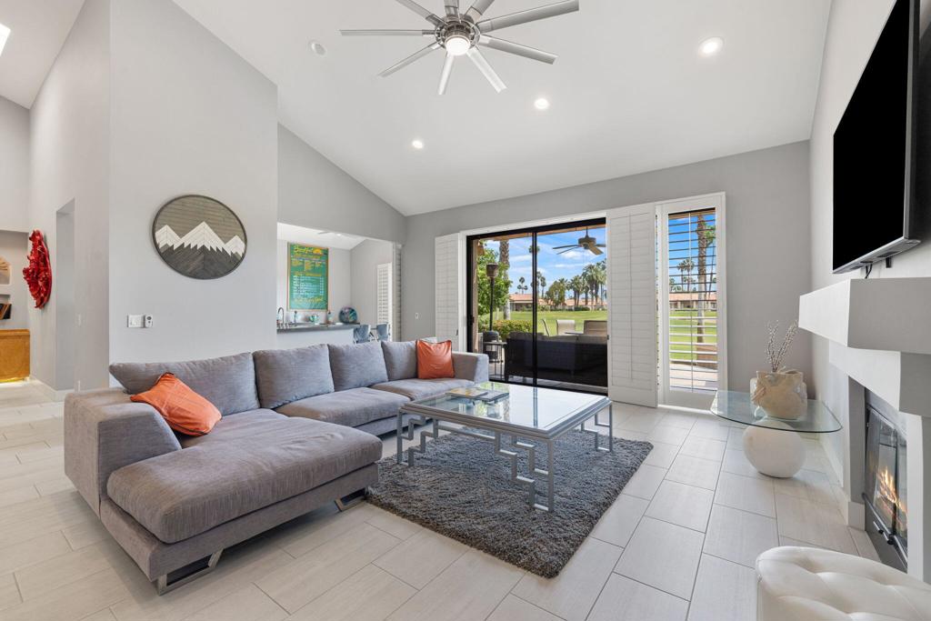 38652 Nasturtium Way Property Photo 10