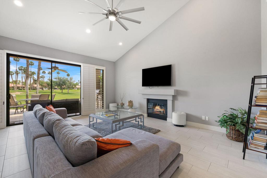 38652 Nasturtium Way Property Photo 12
