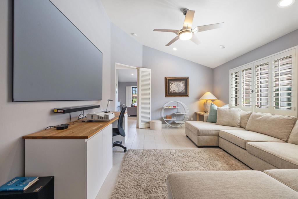 38652 Nasturtium Way Property Photo 17