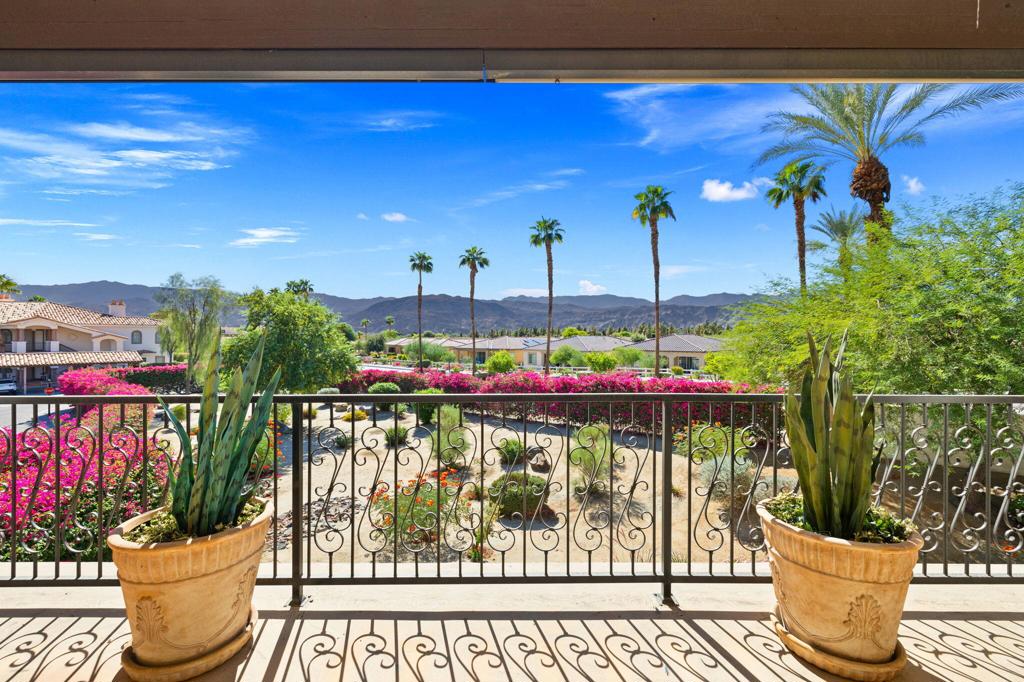 2807 Via Calderia Property Photo 1