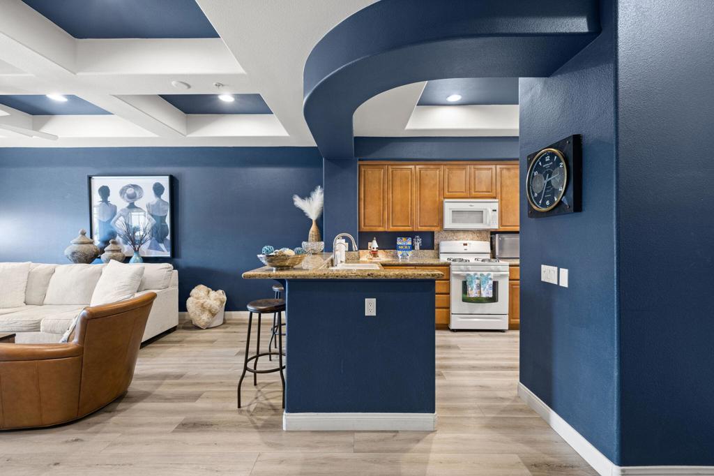 2807 Via Calderia Property Photo 10