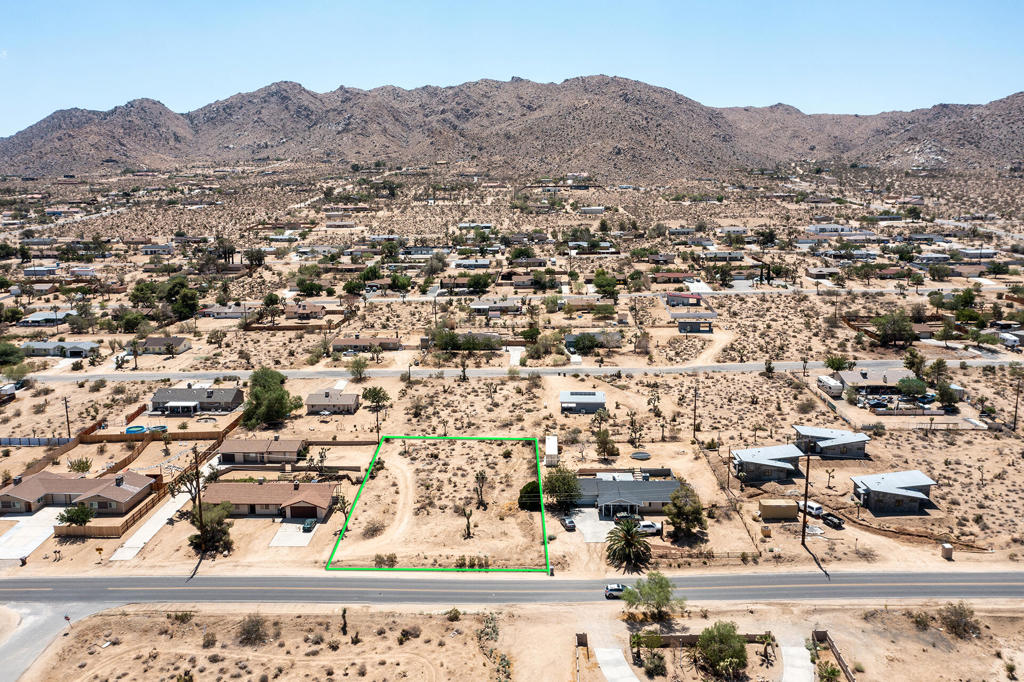 60307 Alta Loma Drive Property Photo 4