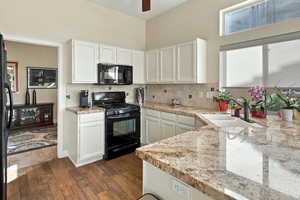 78330 Willowrich Drive Property Photo 9