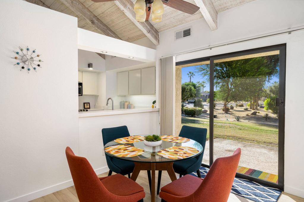 446 Sunningdale Drive Property Photo 11