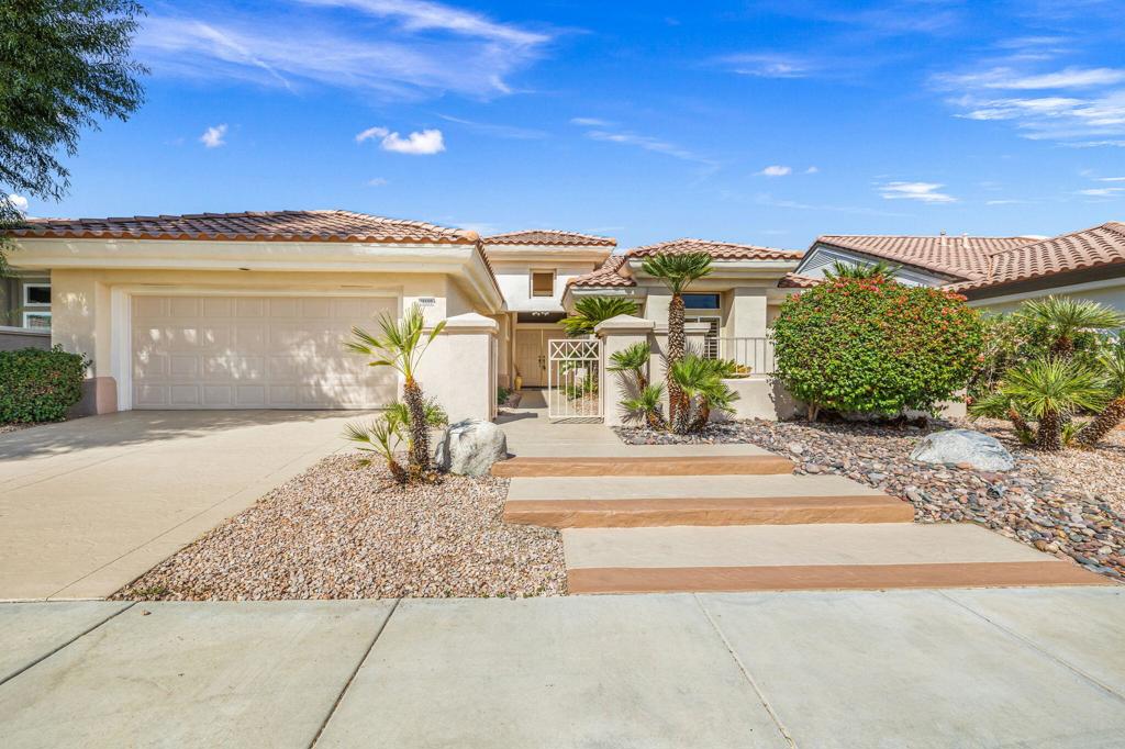 78600 Bougainvillea Drive Property Photo 3