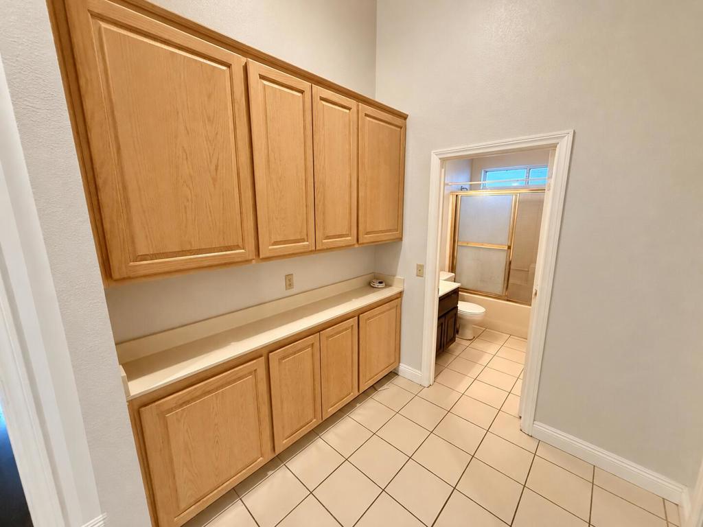 27160 Shadowcrest Lane Property Photo 12