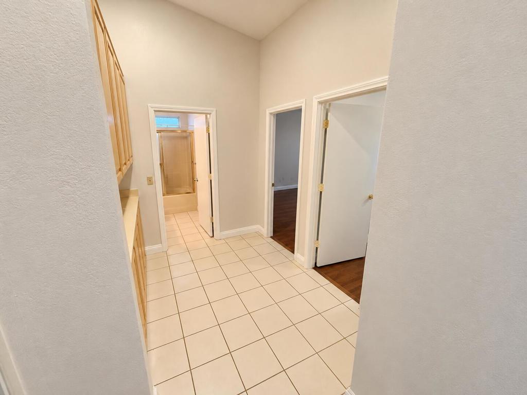 27160 Shadowcrest Lane Property Photo 18