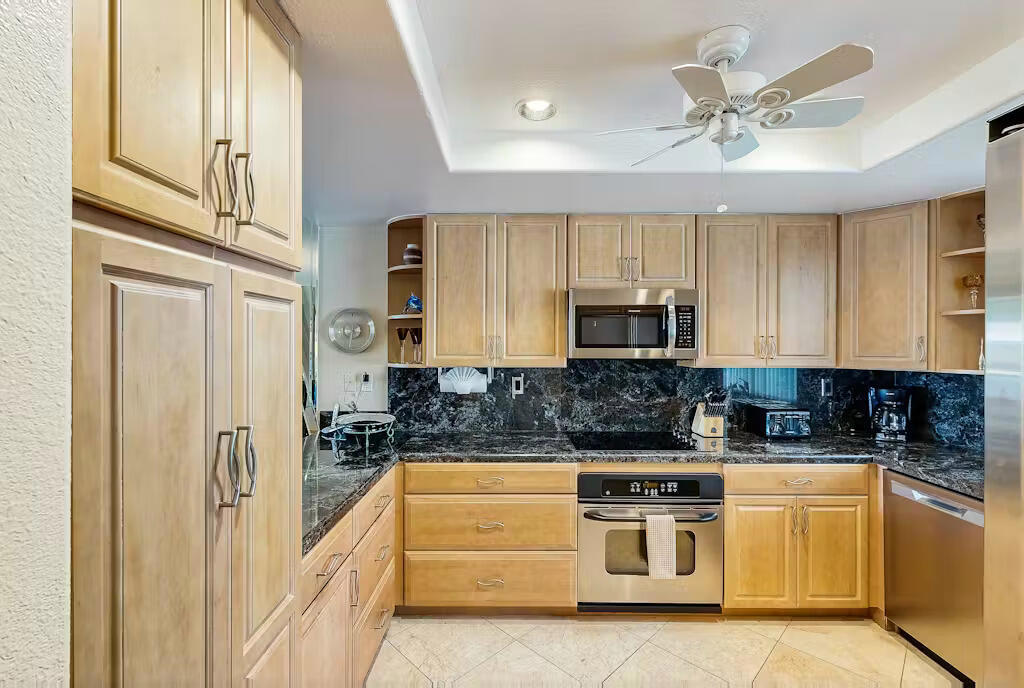 3 Tortosa Drive Property Photo 7