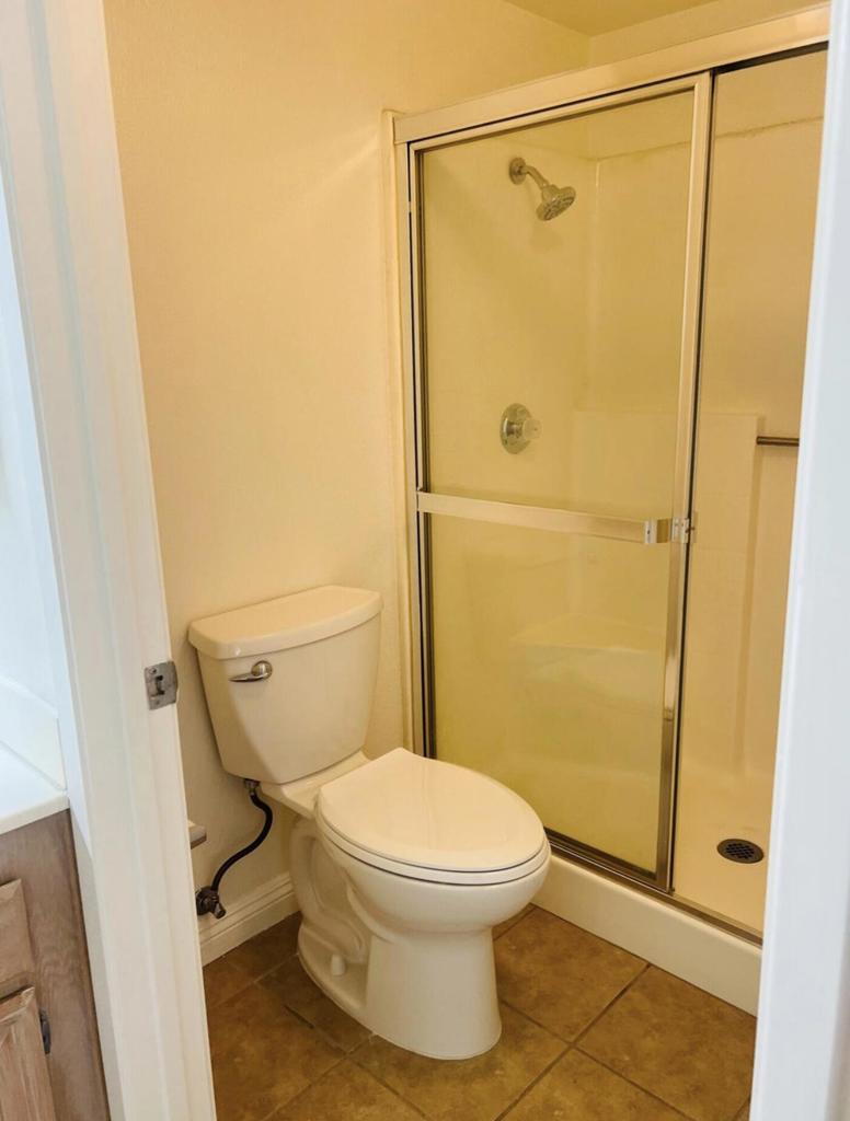 74800 Sheryl 15-3 Property Photo 8