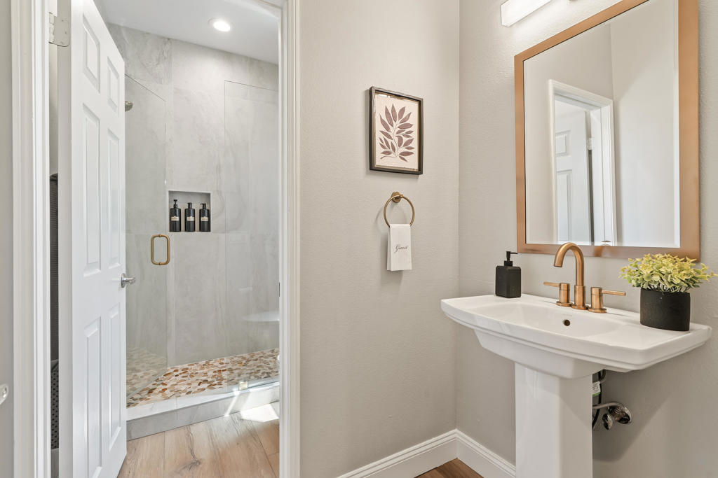 41664 S Conner Place Property Photo 18