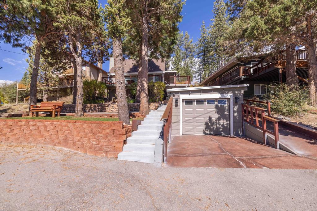 42948 Moonridge Road Property Photo 12
