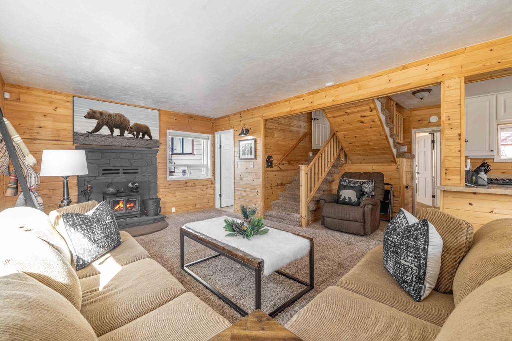 42948 Moonridge Road Property Photo 17