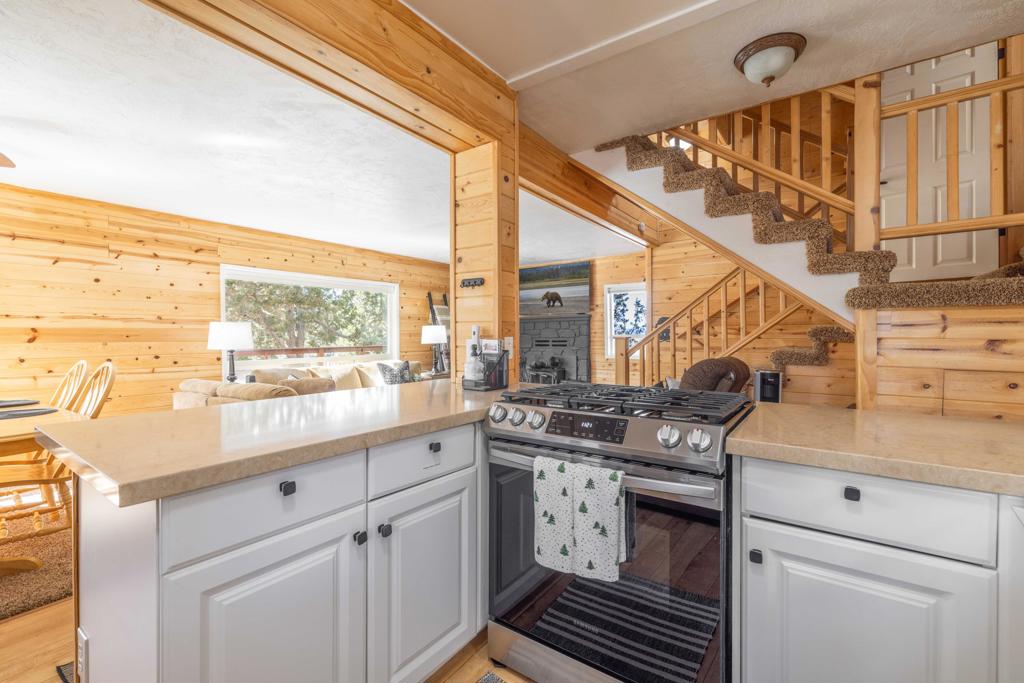 42948 Moonridge Road Property Photo 20