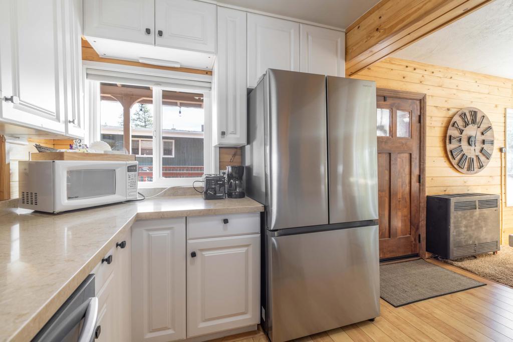 42948 Moonridge Road Property Photo 22