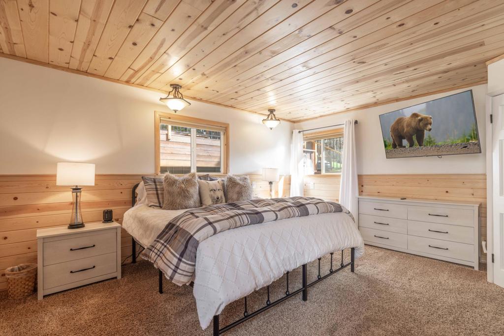 42948 Moonridge Road Property Photo 32