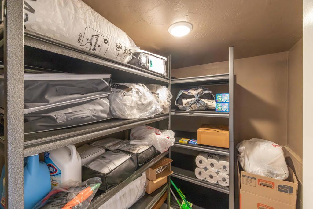 42948 Moonridge Road Property Photo 43
