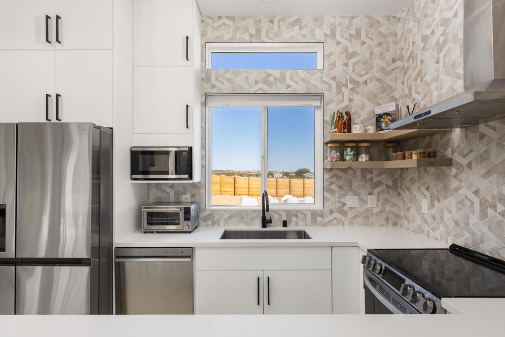 61723 Highland View Drive Property Photo 8