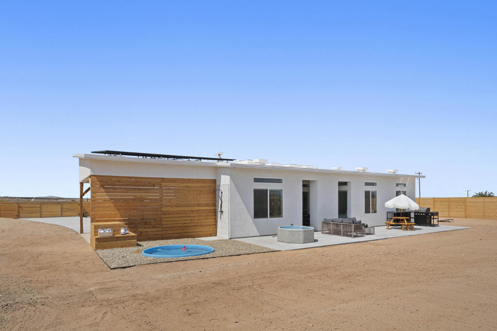 61723 Highland View Drive Property Photo 17