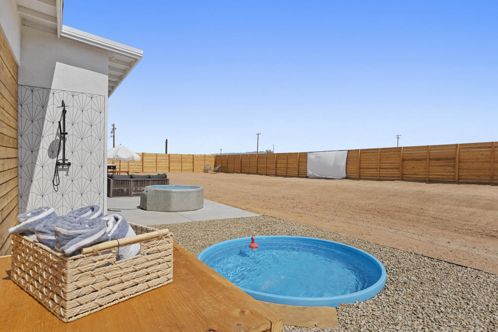 61723 Highland View Drive Property Photo 19