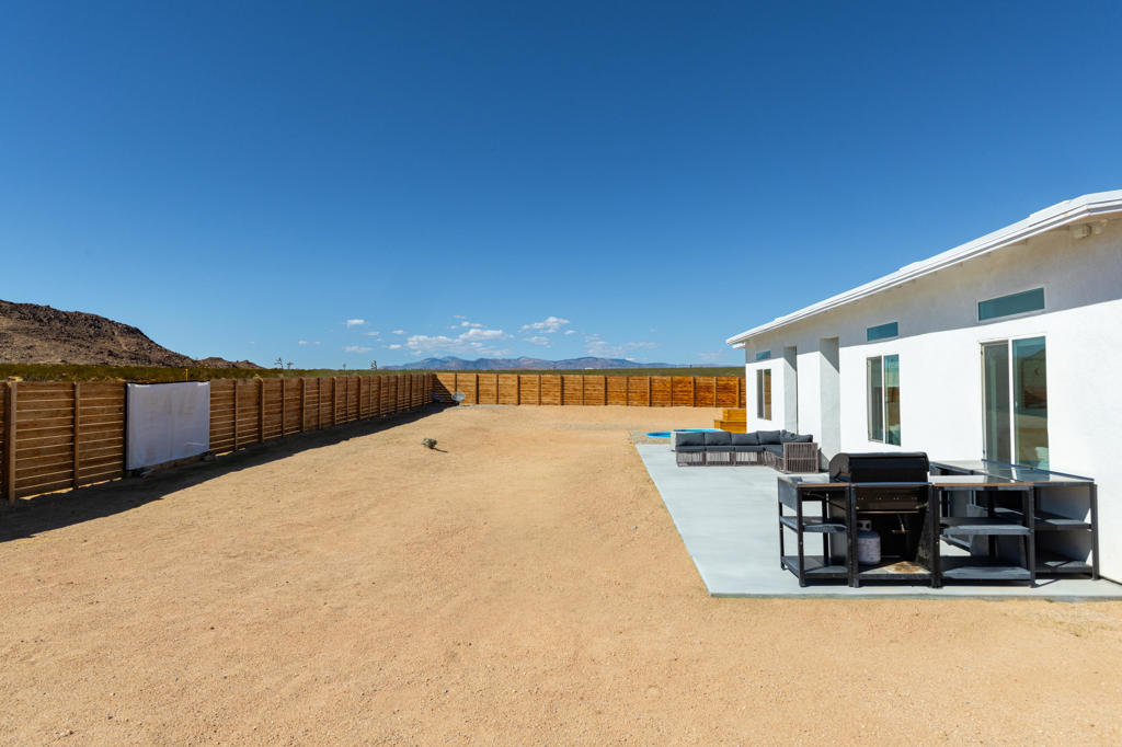 61723 Highland View Drive Property Photo 42