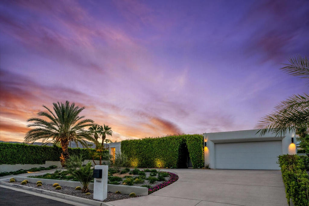 70881 Windsor Circle Property Photo 1