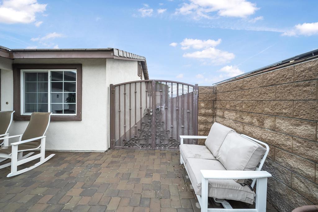 52787 Genoa Street Property Photo 17