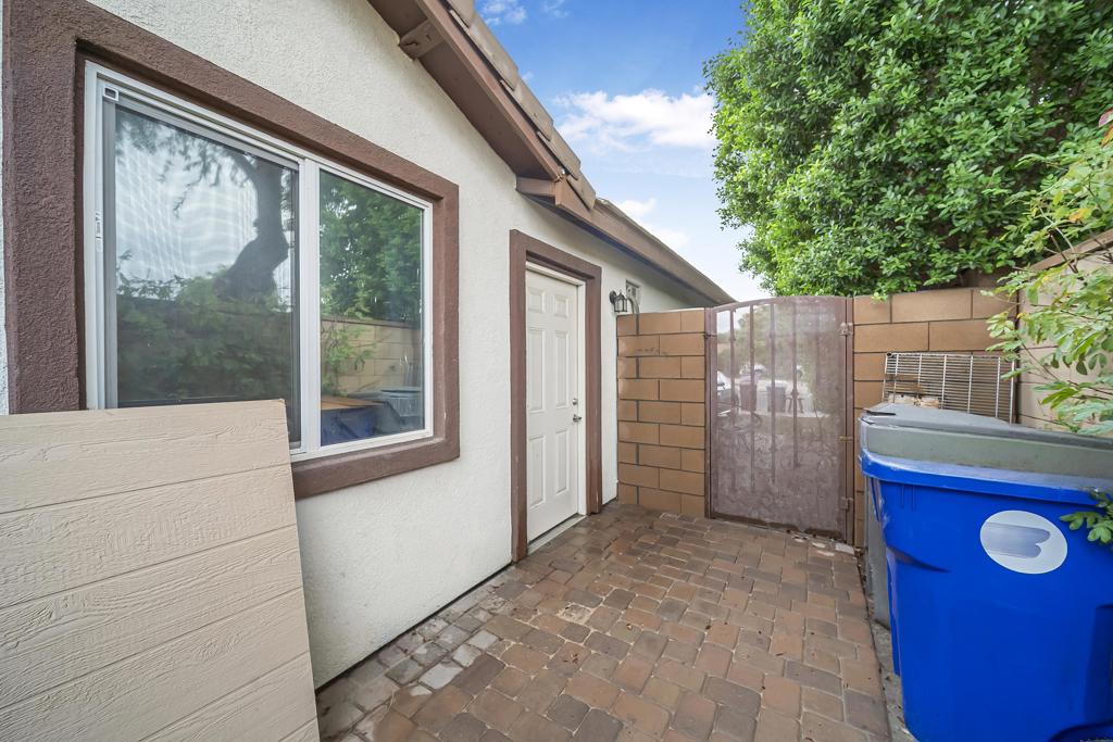 52787 Genoa Street Property Photo 49