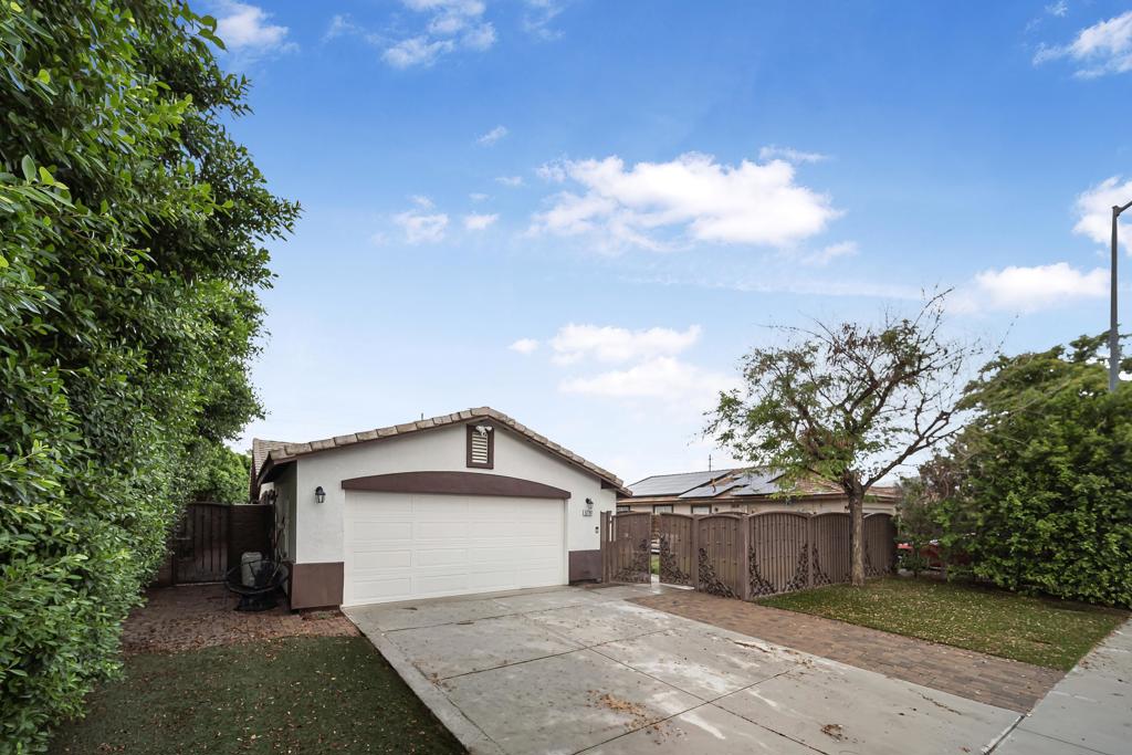 52787 Genoa Street Property Photo 54