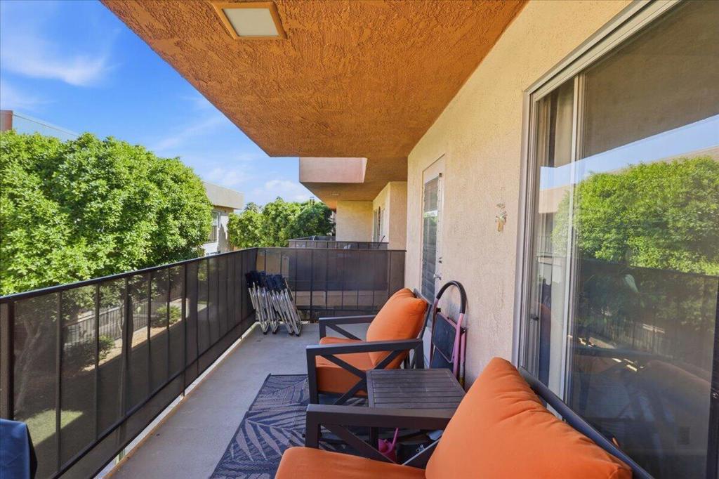 400 N Sunrise Way 224 Property Photo 16