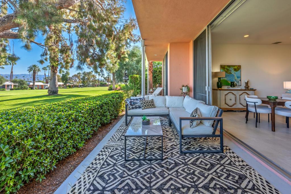 47124 El Menara Circle Property Photo 1